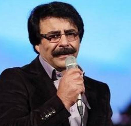 عمر ما چو موجی به دریا گذشت و رفت