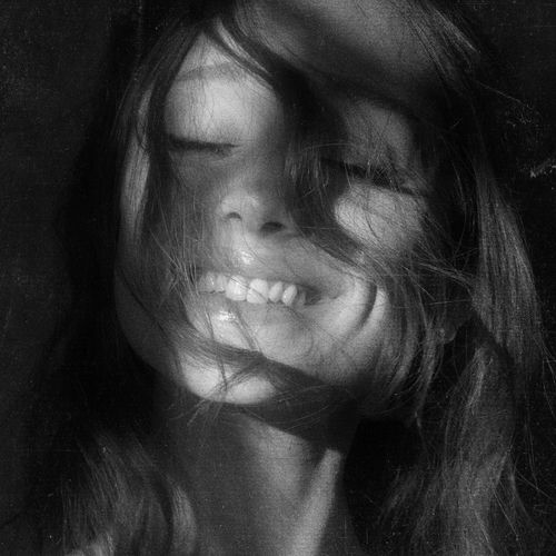 kiss me