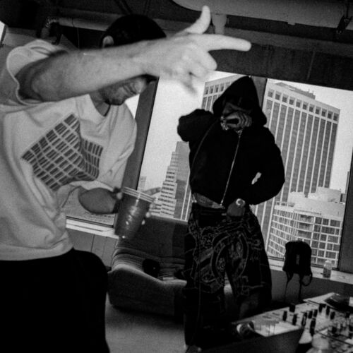 تک آهنگ Victory Lap Two از فرد اگین (Fred again..) و اسکپتا (Skepta) و دنزل کاری (Denzel Curry) و هانومانکیند (Hanumankind) و دت مکزیکن اوت (That Mexican OT)