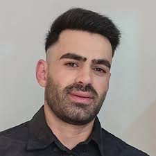 تو نقاشی زیبای خدایی مثل ماه میمونی عجب چشایی