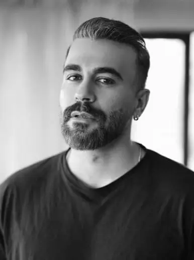 رضا آرمند