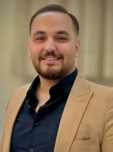 عباس عباسی