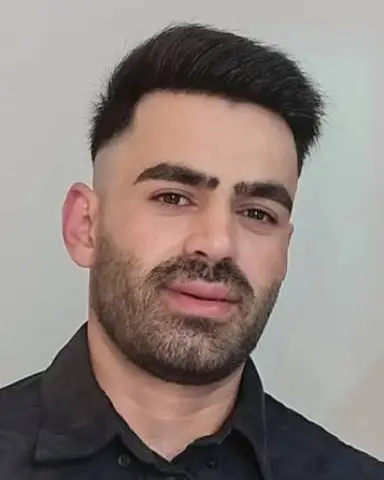 فرهاد گلزاری