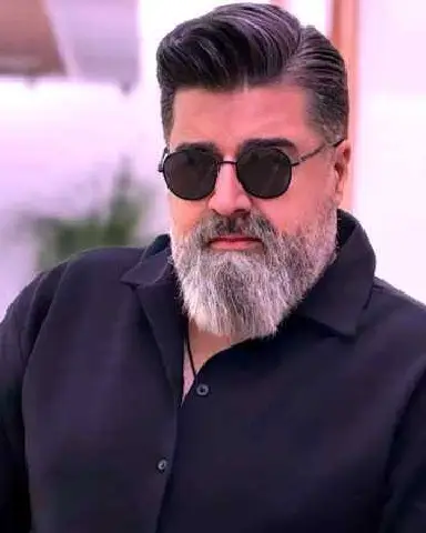 مهدی یغمایی